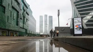 Большая часть российских работодателей до конца года отказывается от расширения штата из-за слабого спроса на товары и услуги, переходя к точечному найму и переводу сотрудников на неполную занятость.