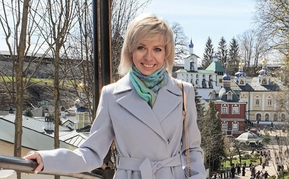 Савицкую привлечены по ч. 4 ст. 19.34 КоАП — штраф от 30 до 50 тыс. рублей. Она была внесена в реестр «иностранных агентов» в декабре 2020 года; ранее по той же статье уже штрафовали псковских активистов.