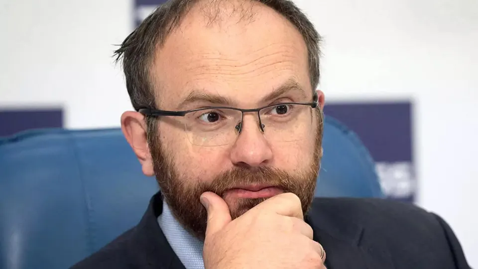Заместитель председателя синодального отдела РПЦ Вахтанг Кипшидзе назвал массовые цифровые отключения напоминанием о хрупкости технологической цивилизации и призвал сосредоточиться на духовном, а не на панике.