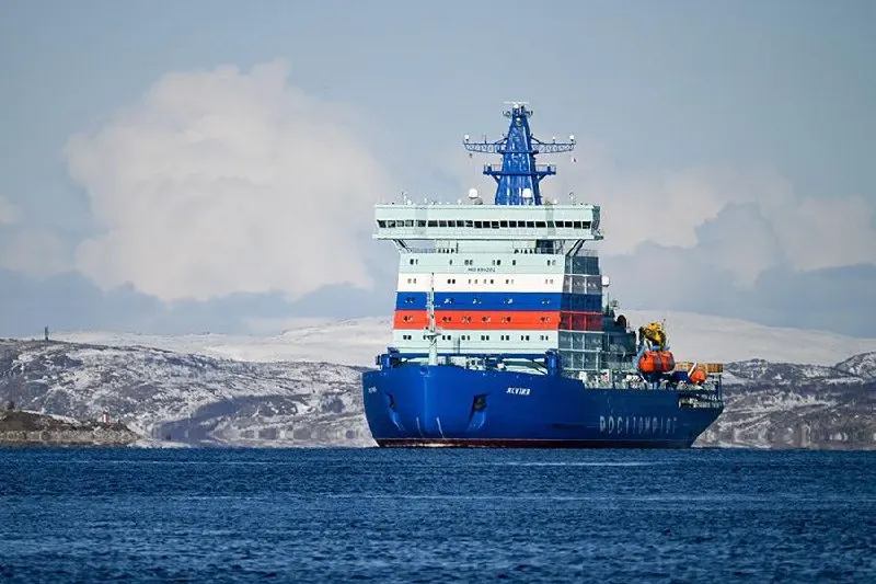 Верховный суд РФ рассмотрит жалобу по делу о банкротстве Мурманского морского пароходства. За годы владения акции вывели, предприятие обанкротилось, моряки остались без зарплат, а кредиторы требуют крупной ответственности от владельцев.