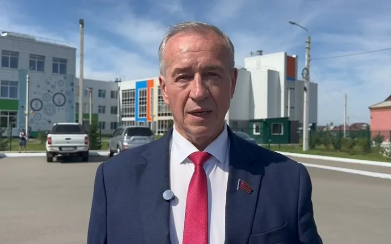 Несмотря на хорошие региональные результаты, лидеры КПРФ не попали в Госдуму.