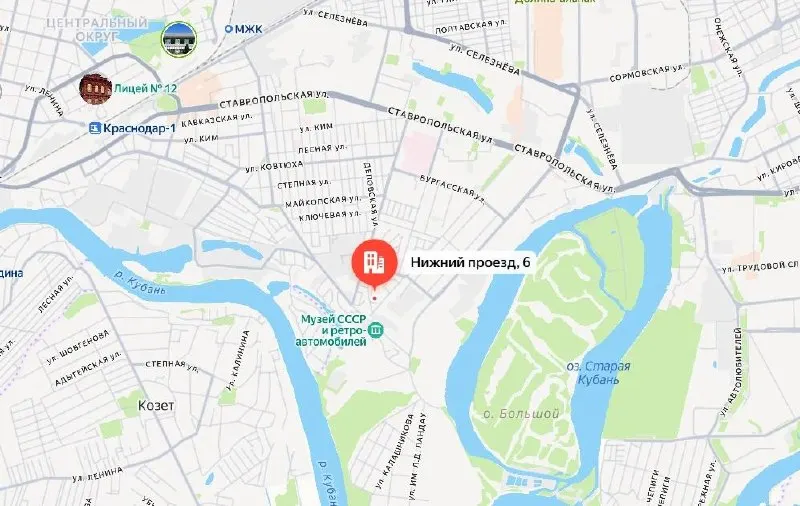 Жители нескольких домов в районе Черемушки жалуются, что водопроводные сети, проложенные еще в середине XX века, дают сбой: ремонт не проведён, подвоз воды не организован.