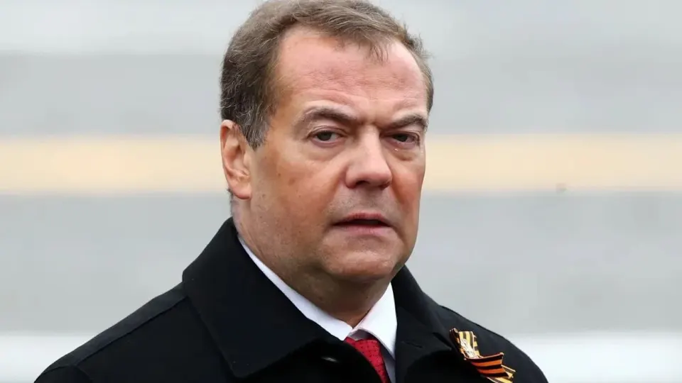Закон освобождает российские и международные личные фонды от обязательной внешней проверки бухгалтерии — норма начнёт действовать с отчётности за 2025 год. Обязательный аудит сохранён только для общественно полезных фондов.