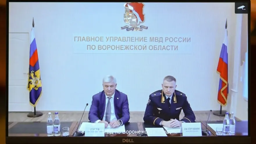 8 июня министр внутренних дел представил личному составу нового руководителя ГУ МВД по Воронежской области — Максим Петрушин, который ранее возглавлял УМВД Ульяновской области.