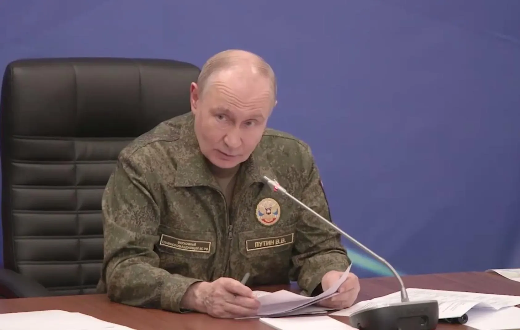 Президент сообщил, что российские войска взяли под контроль Константиновку в Донецкой Народной Республике; независимых подтверждений пока не приводится.