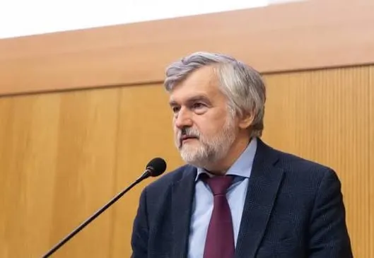Андрей Клепач ушёл с должности после того, как в СМИ зафиксировали тезисы об технологическом и экономическом отставании страны.