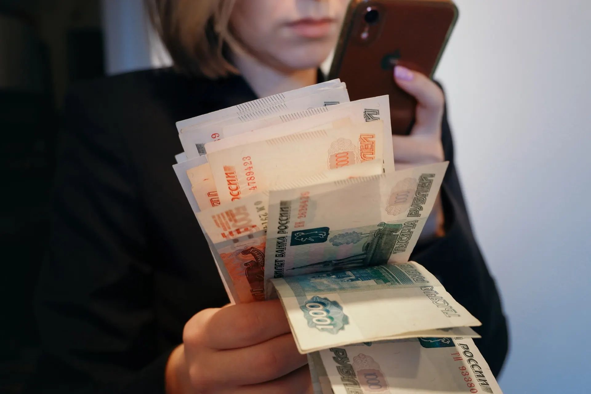 Разбираемся, почему дорогие кредиты не являются главным препятствием, и какие факторы действительно формируют развитие экономики.