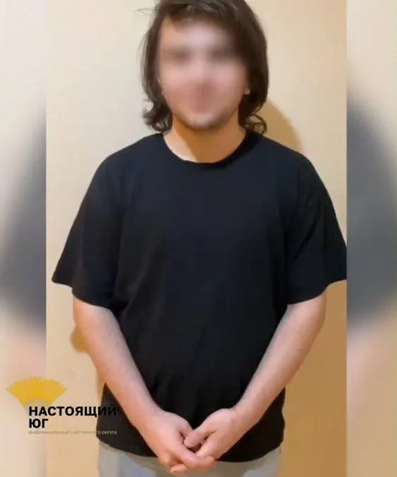 За дискредитацию армии и неуважение к власти в интернете — шесть административных дел, несанкционированный митинг и задержания у мэрии.