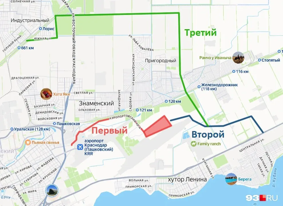 Планируется введение платного проезда к новому терминалу: три подъезда будут платными. Первый подъезд уже ремонтируют за счет бюджета, остальные — по ответственности краевых властей. Точные сроки и стоимость проекта пока не объявлены.