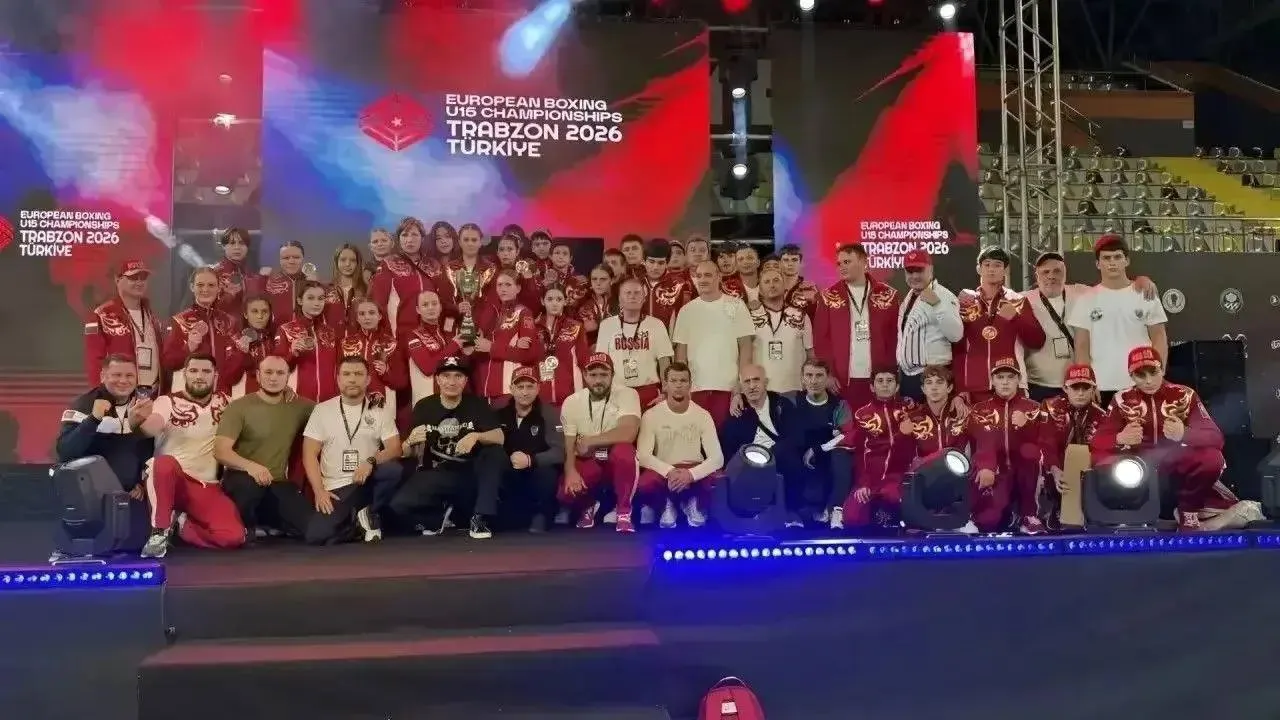 Амина Бекметова стала чемпионкой Европы по муай-тай, а Кристина Мазуренко — серебро на первенстве Европы по боксу; региональные команды заняли первое общекомандное место.