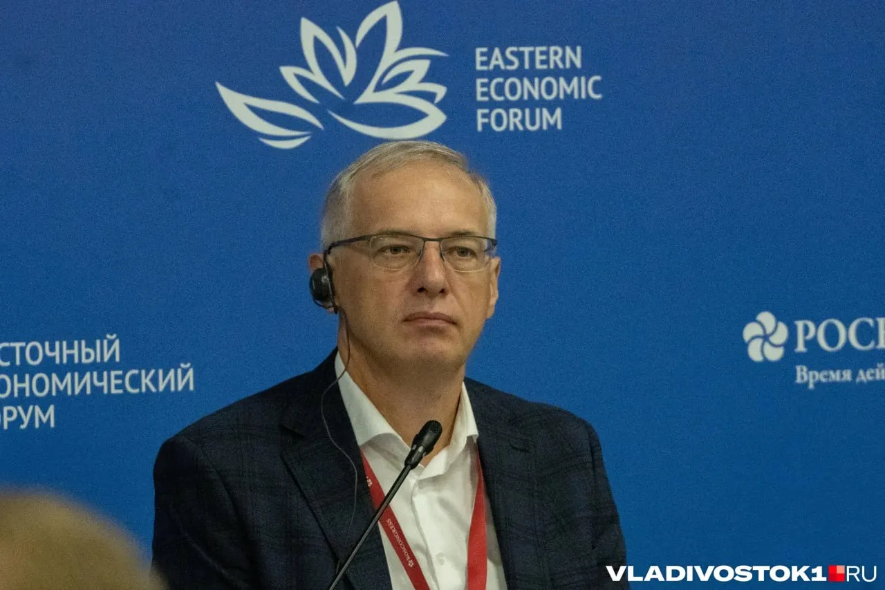 Глава крупной группы компаний высоко оценил кадровые решения на Дальнем Востоке и подчеркнул важность активной работы на местах, веря в потенциал региона.