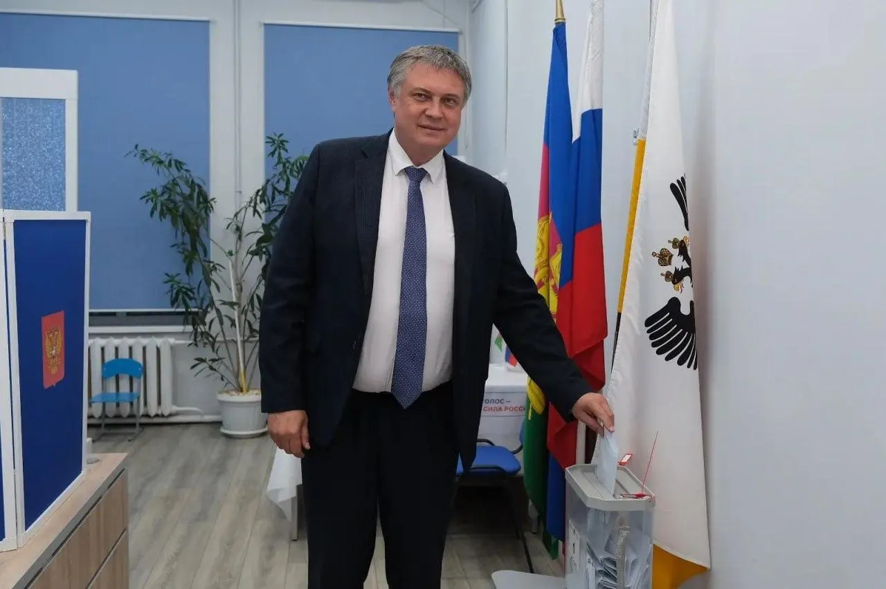Ленинский районный суд принял иск к производству в отношении первого вице-губернатора Краснодарского края; активы чиновника оценивают почти в 1 млрд рублей и зарегистрированы на близких.